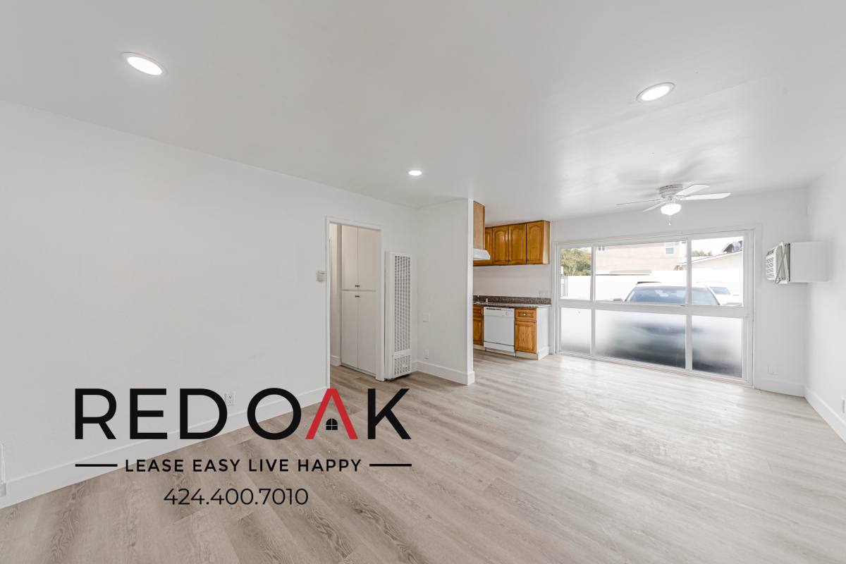 Condo for rent at 7350 Hazeltine Ave #11, Van Nuys, CA 91405