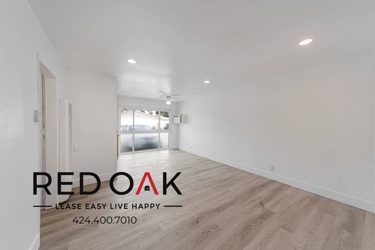 Condo for rent at 7350 Hazeltine Ave #11, Van Nuys, CA 91405
