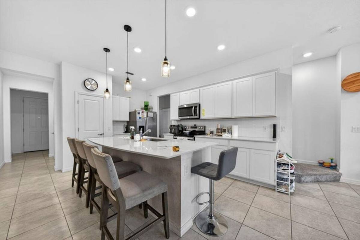 Townhouse for rent at 6128 Rancho Lane, West Palm Beach, FL 33415