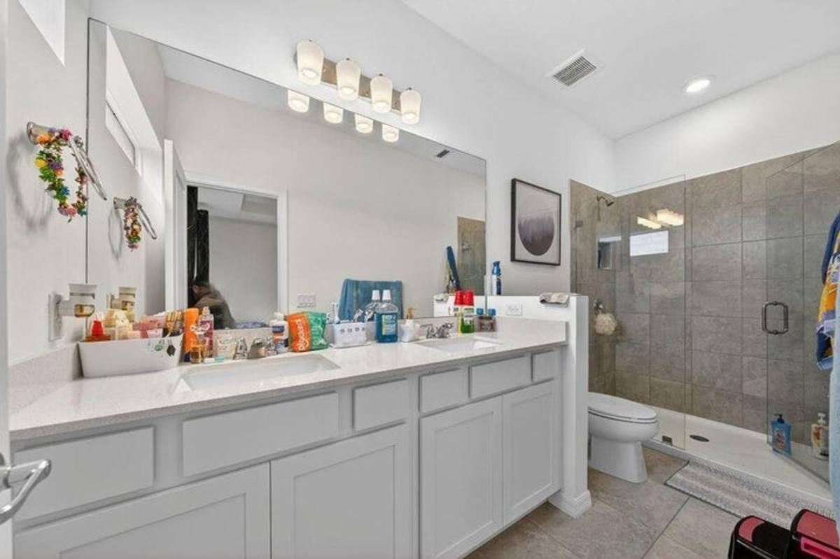 Townhouse for rent at 6128 Rancho Lane, West Palm Beach, FL 33415