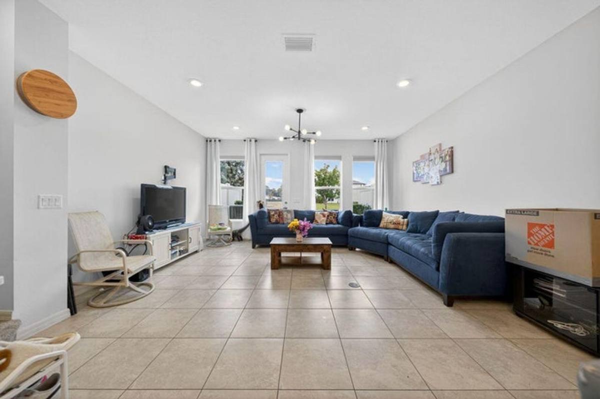 Townhouse for rent at 6128 Rancho Lane, West Palm Beach, FL 33415