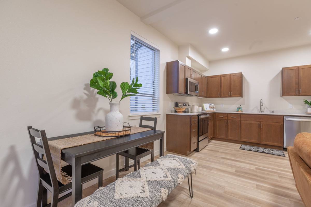 Apartment for rent at 1405 NE 88th St, Vancouver, WA 98665