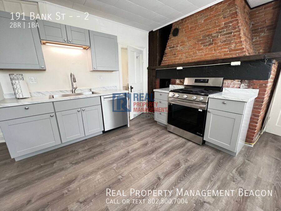 Apartment for rent at 191 Bank St #2, Lebanon, NH 03766