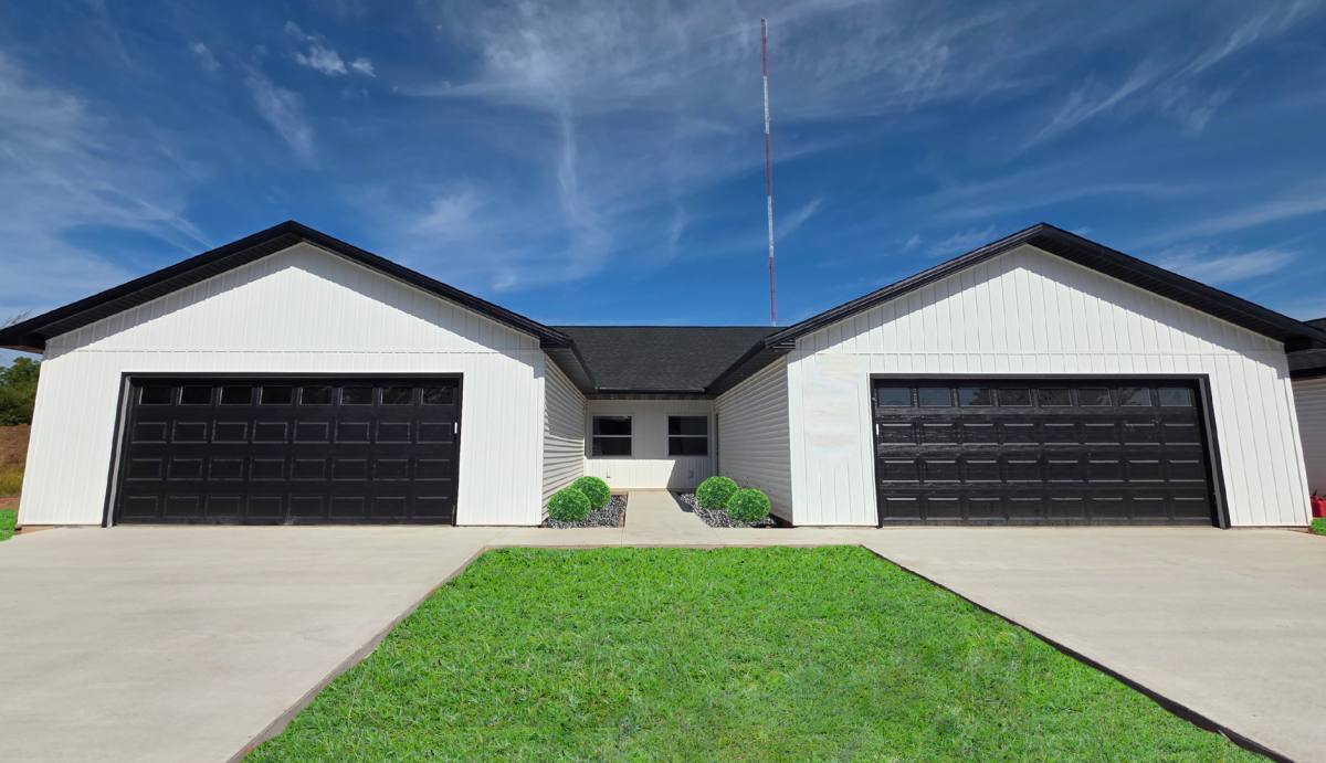 Apartment for rent at 507-509 Rustic Ridge Dr, Brillion, WI 54110