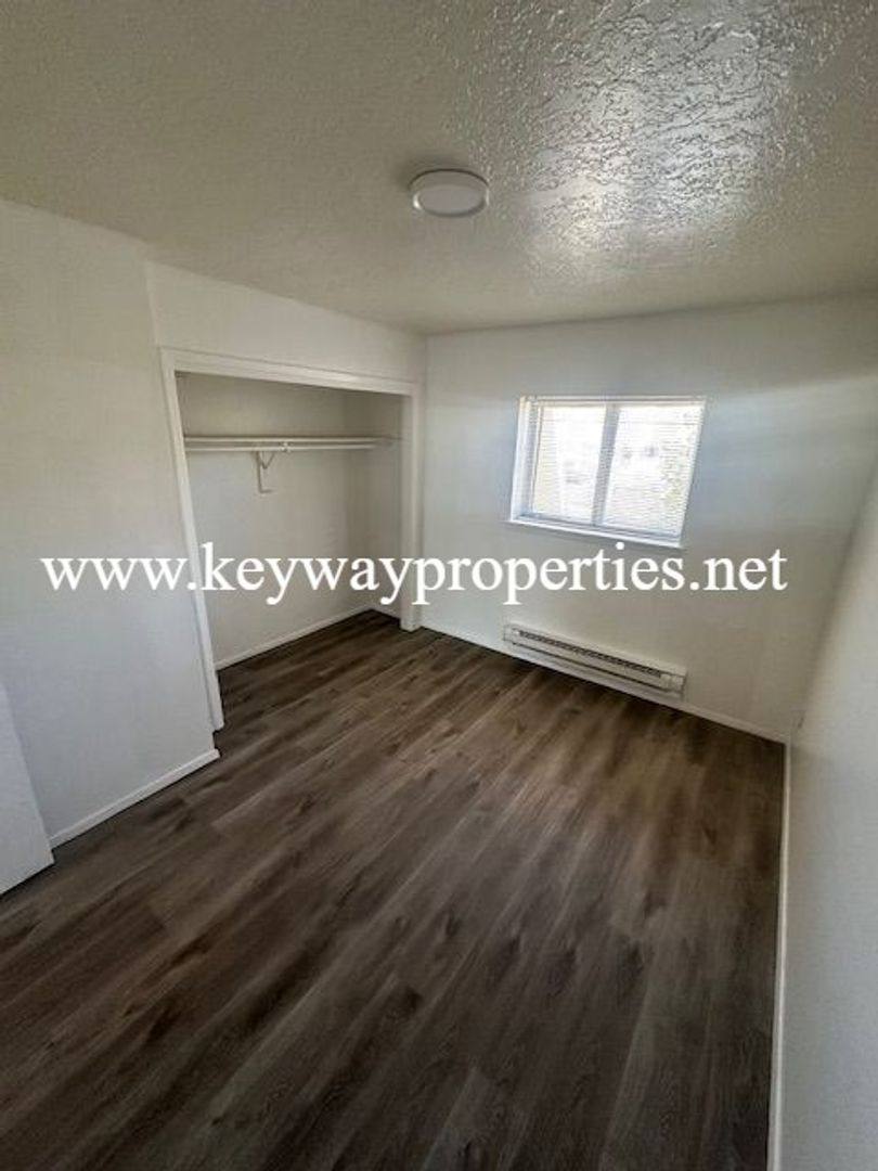 Townhouse for rent at 179 Monte Largo Dr NE, Albuquerque, NM 87123