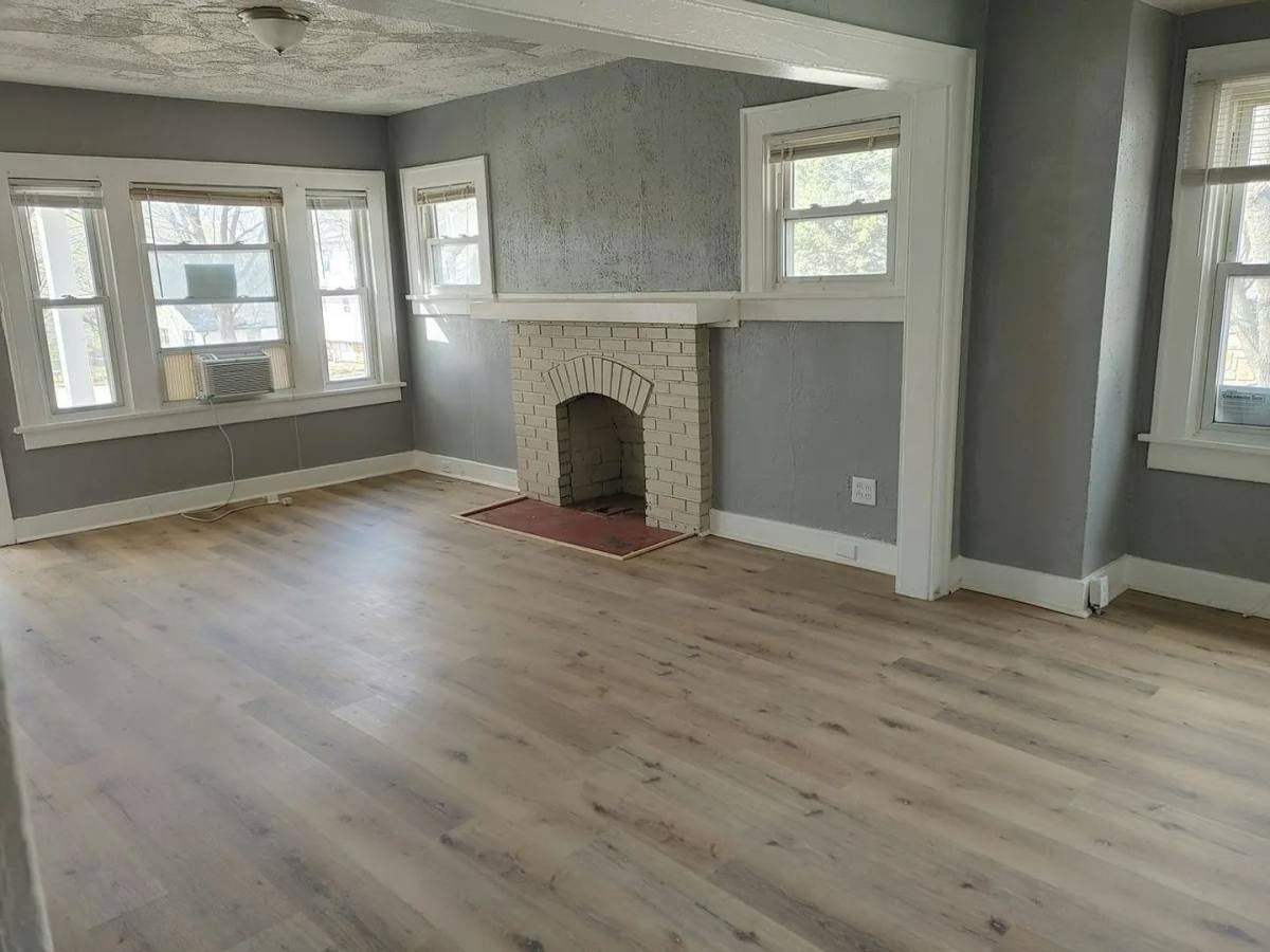 House for rent at 5401 Highland Ave, Kansas City, MO 64110