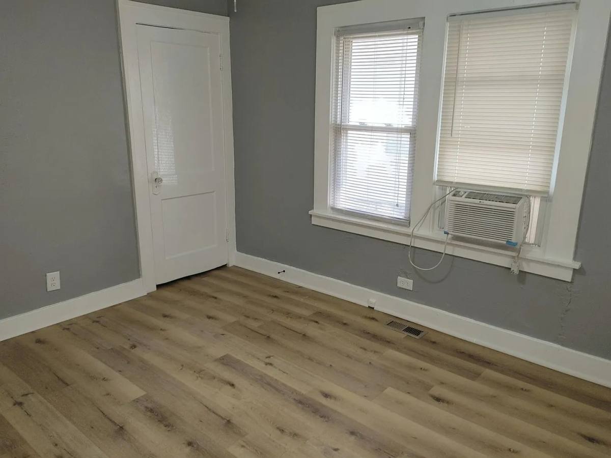 House for rent at 5401 Highland Ave, Kansas City, MO 64110