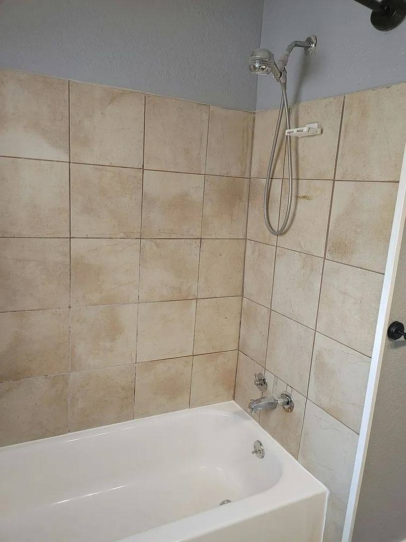 House for rent at 5401 Highland Ave, Kansas City, MO 64110