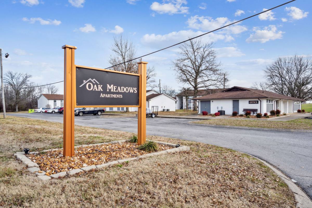 Apartment for rent at Oak Meadows, 2500 Deanna Circle, Oak Grove, KY 42262