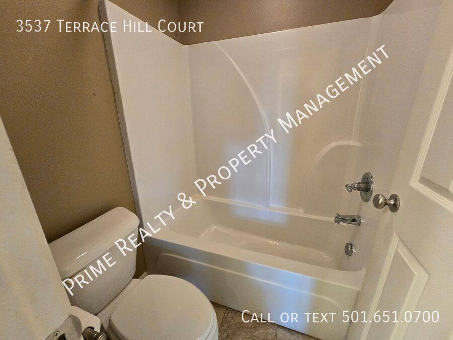 House for rent at 3537 Terrace Hill Court, Benton, AR 72019