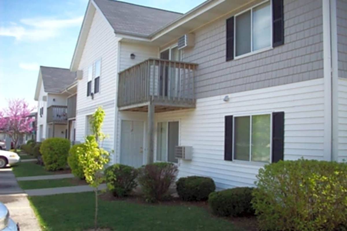 Apartment for rent at 1926-1990 Cleora Dr, Beloit, WI 53511