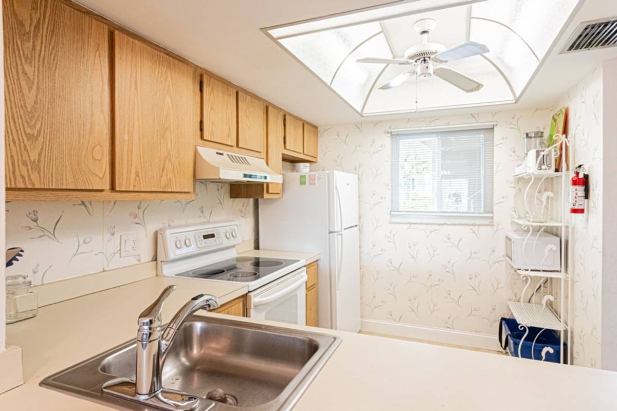 Condo for rent at 1022 Manatee Rd #D107, Naples, FL 34114