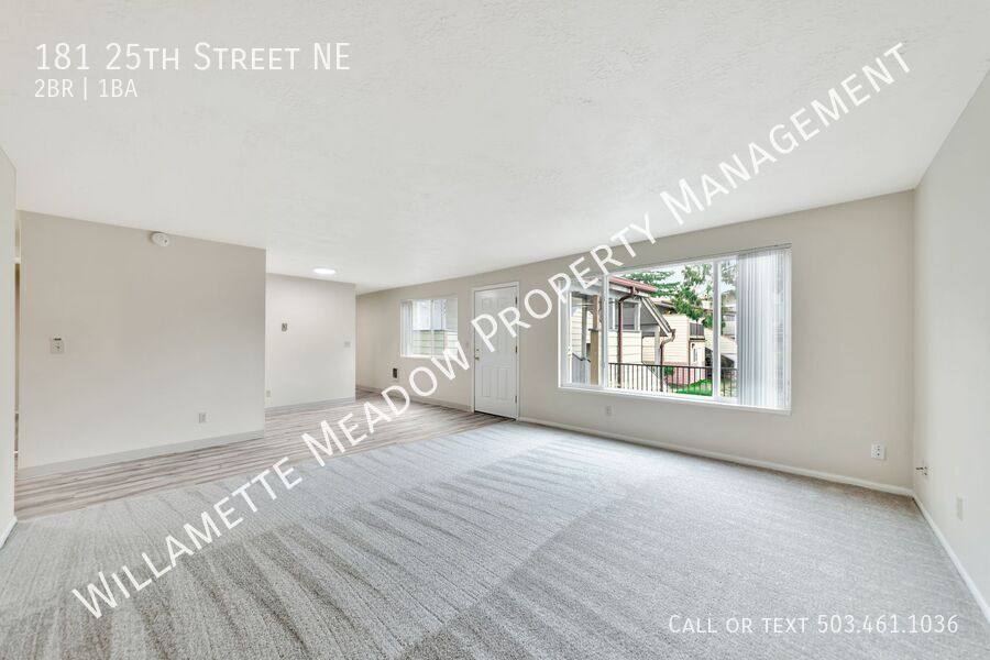 Apartment for rent at 181 25th St NE, Salem, OR 97301