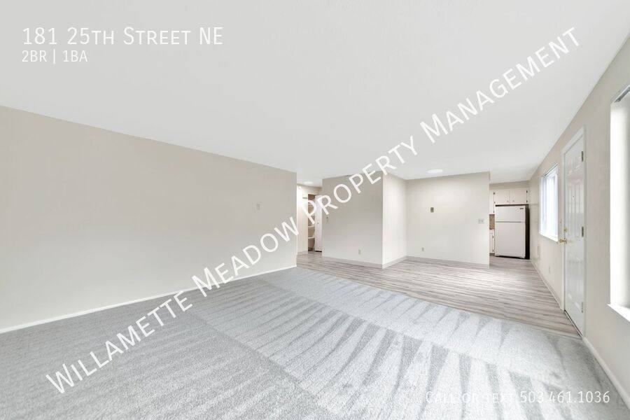 Apartment for rent at 181 25th St NE, Salem, OR 97301