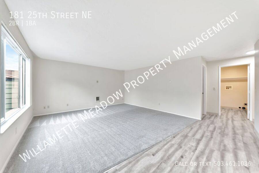 Apartment for rent at 181 25th St NE, Salem, OR 97301