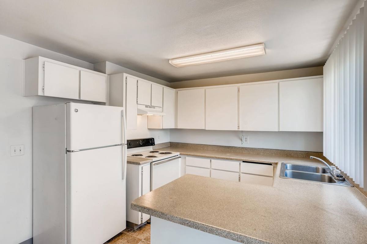Apartment for rent at 2710 NE Division St, Gresham, OR 97030