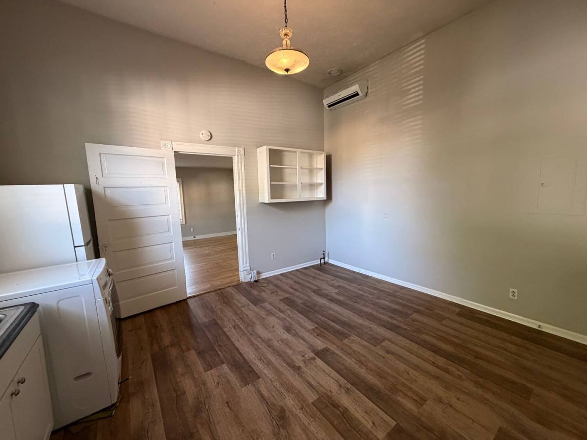 Apartment for rent at 335 E Burton St, Murfreesboro, TN 37130