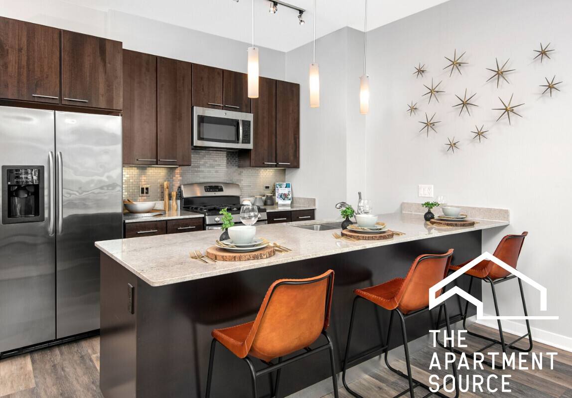 Apartment for rent at 469 W Huron St, Chicago, IL 60654