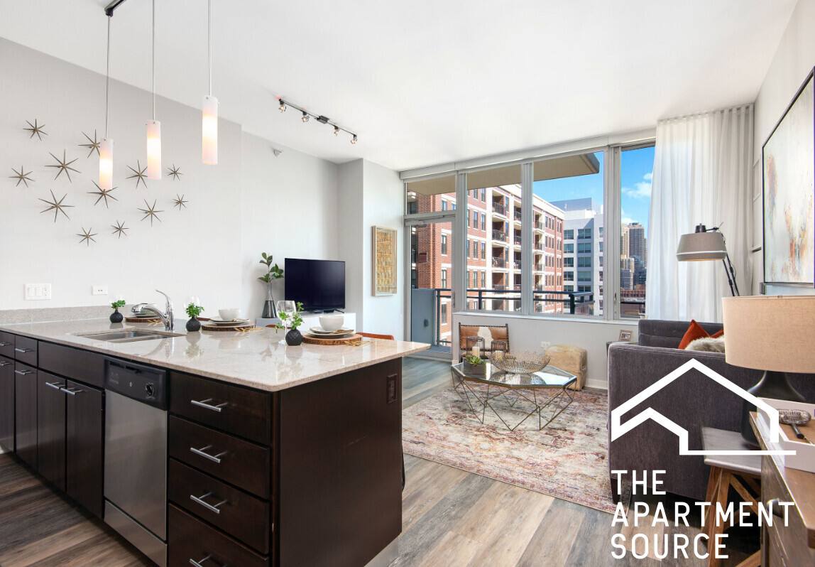 Apartment for rent at 469 W Huron St, Chicago, IL 60654