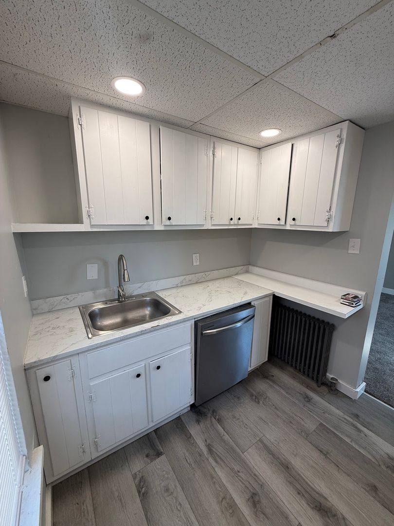 Apartment for rent at 519 Roup St, Tarentum, PA 15084