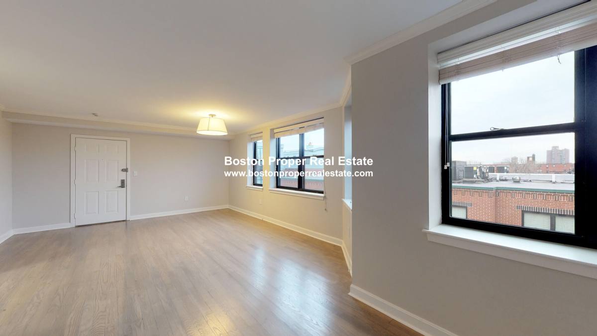 Apartment for rent at 32 Garrison #405, Boston, MA 02116