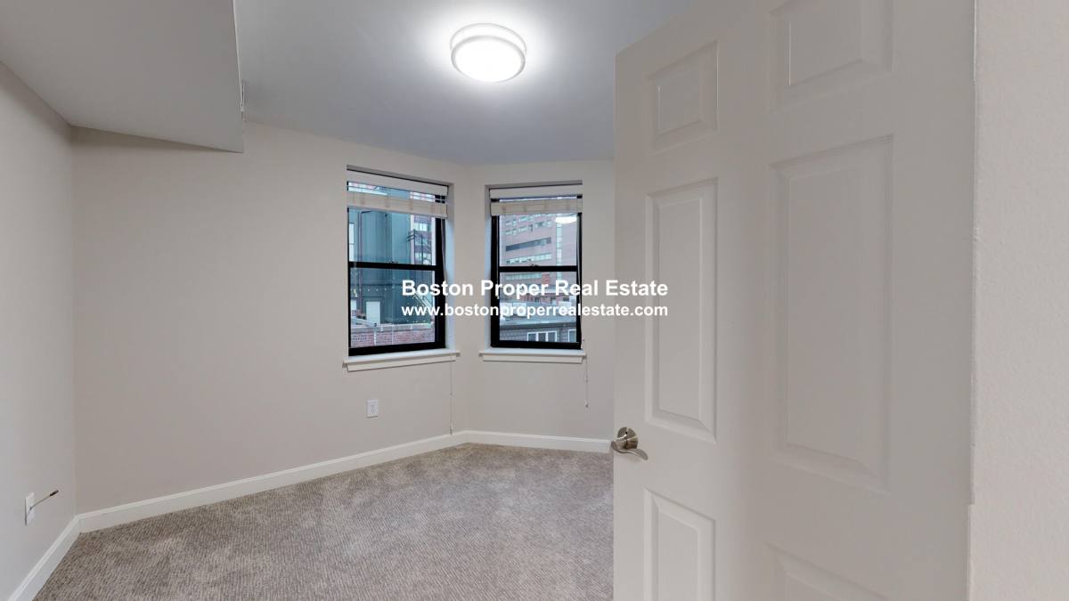 Apartment for rent at 32 Garrison #405, Boston, MA 02116
