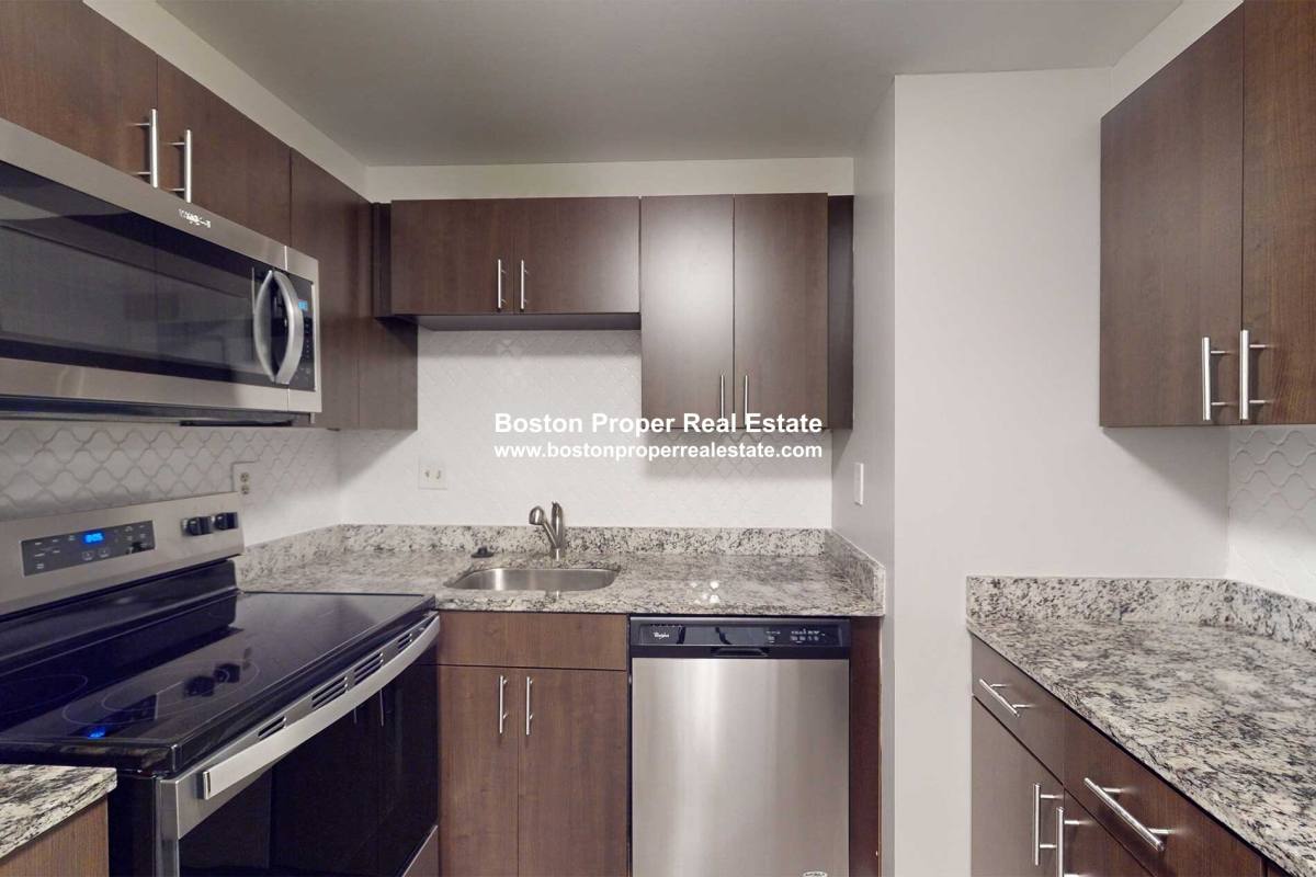 Apartment for rent at 32 Garrison #405, Boston, MA 02116