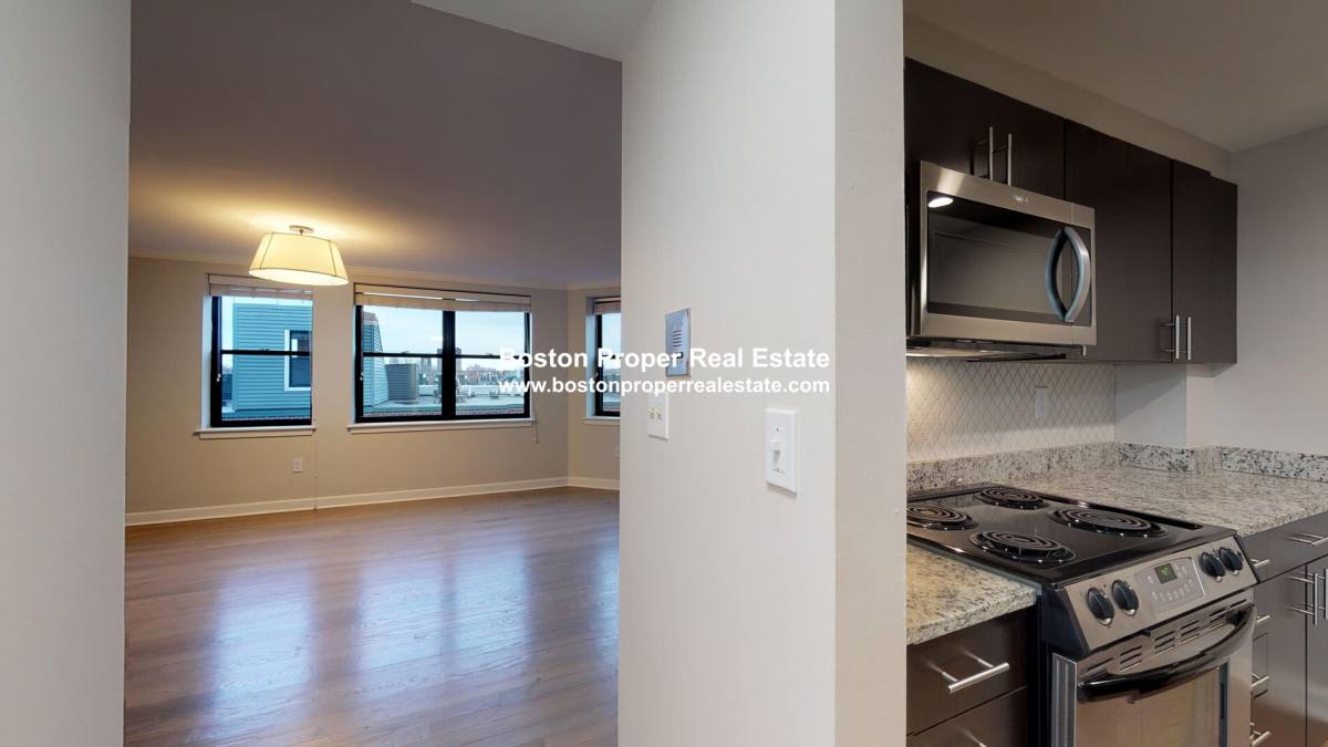 Apartment for rent at 32 Garrison #405, Boston, MA 02116