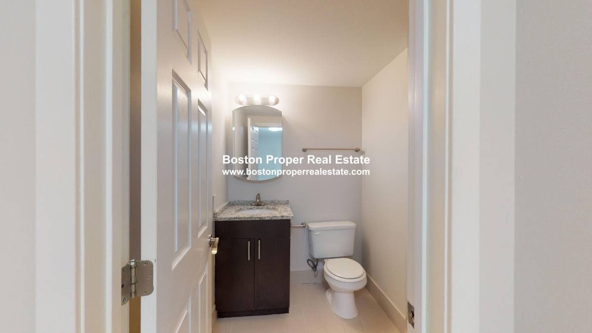 Apartment for rent at 32 Garrison #405, Boston, MA 02116