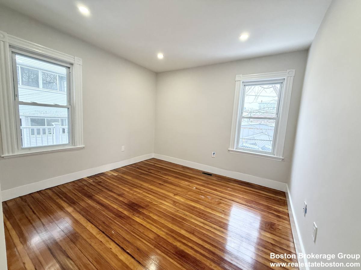 House for rent at 36 Raven St #1, Dorchester, MA 02125