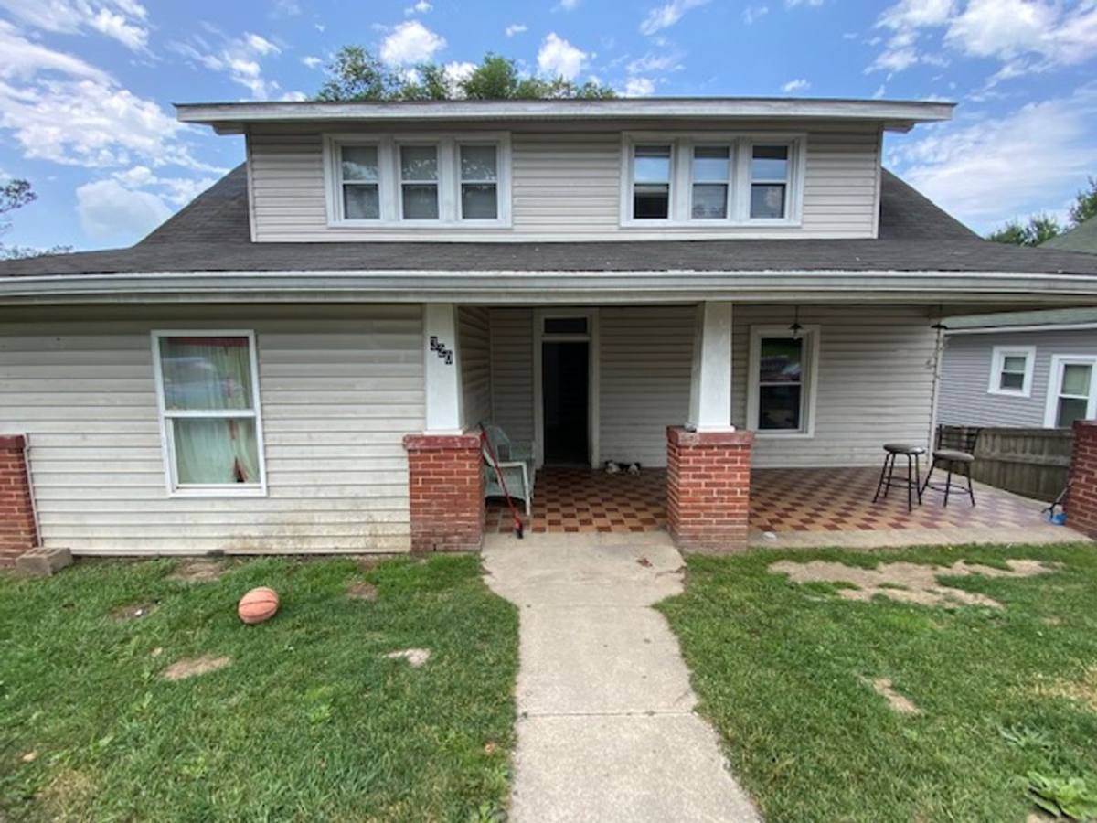 Apartment for rent at 320 S Madison St, Pulaski, VA 24301