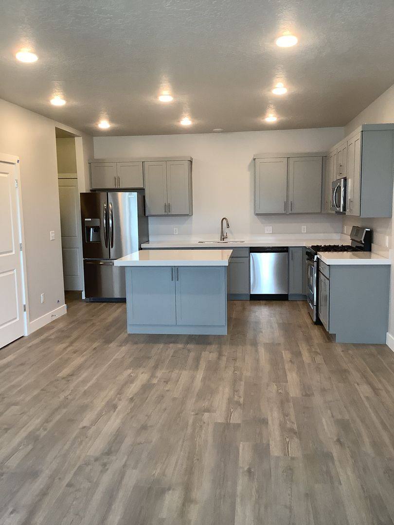Townhouse for rent at 1227 S Lane, Spanish Fork, UT 84660