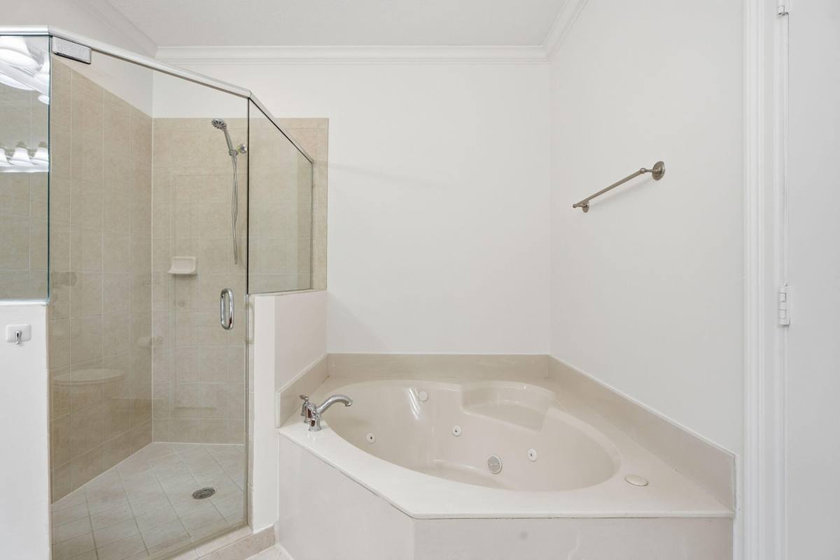 Townhouse for rent at 531 S Federal Highway 531-14, Lake Worth Beach, FL 33460