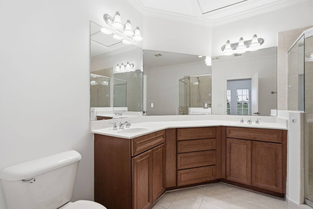 Townhouse for rent at 531 S Federal Highway 531-14, Lake Worth Beach, FL 33460