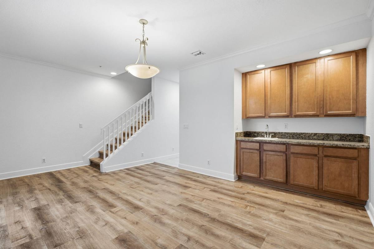 Townhouse for rent at 531 S Federal Highway 531-14, Lake Worth Beach, FL 33460