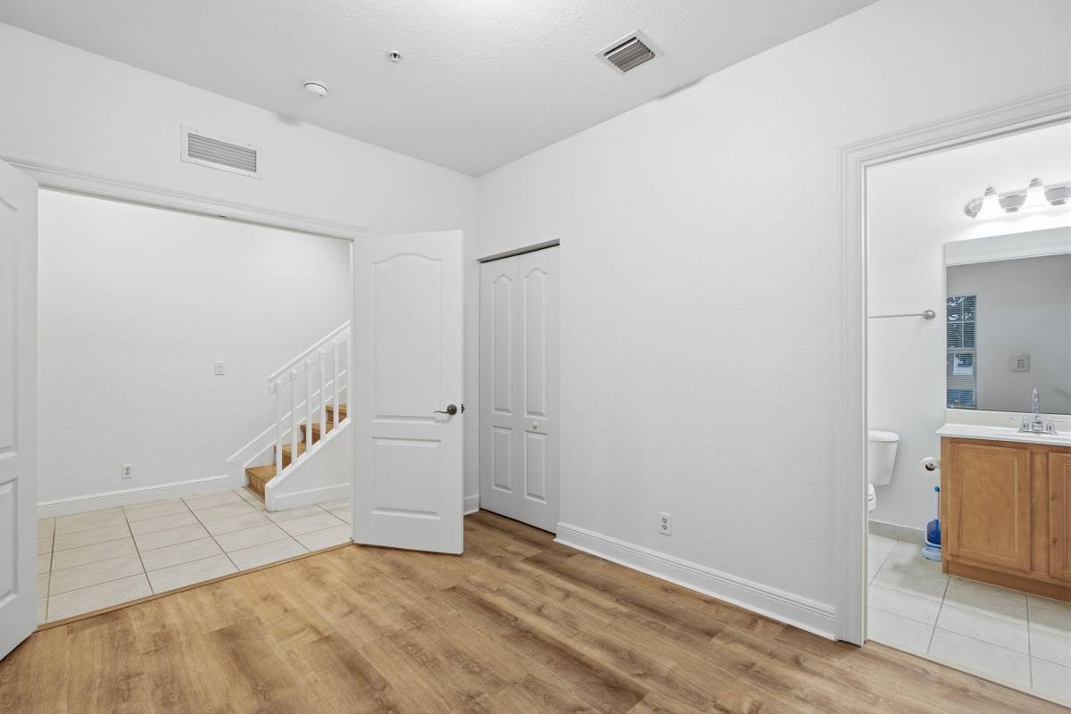 Townhouse for rent at 531 S Federal Highway 531-14, Lake Worth Beach, FL 33460