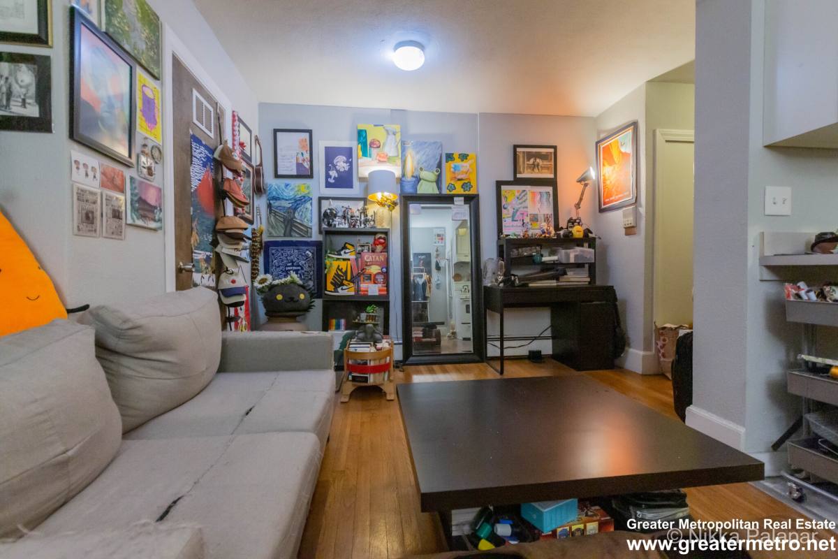 Apartment for rent at 224 Commonwealth Ave #2, Boston, MA 02116