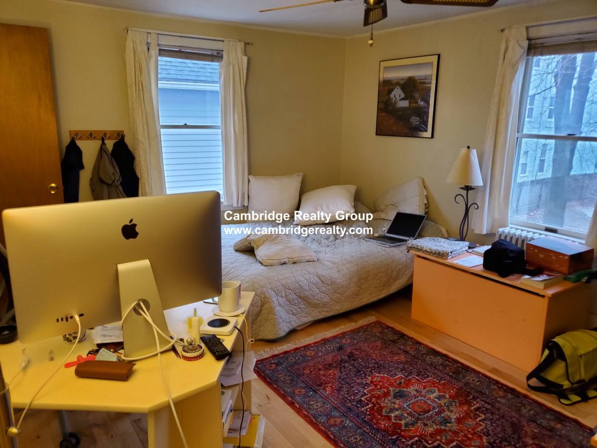 House for rent at 4 Cottage Circle, Somerville, MA 02144