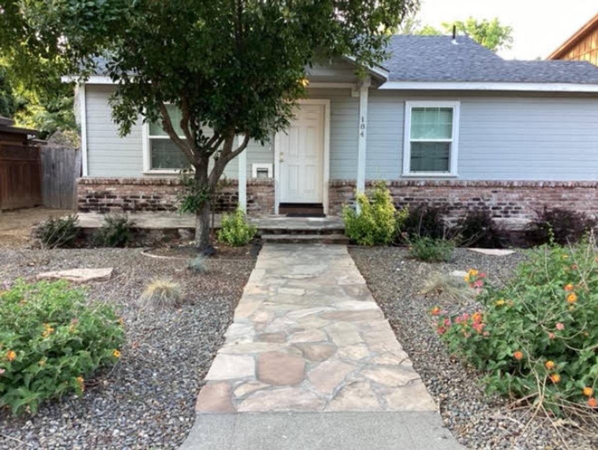 House for rent at 184 E Washington Ave, Chico, CA 95926