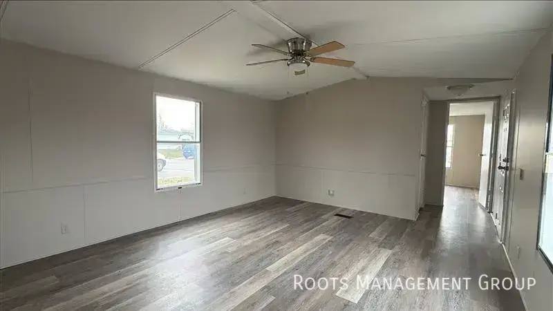 Apartment for rent at 4319 Brimstone Rd, Fort Wayne, IN 46825