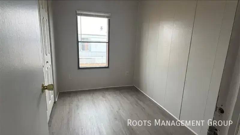 Apartment for rent at 4319 Brimstone Rd, Fort Wayne, IN 46825