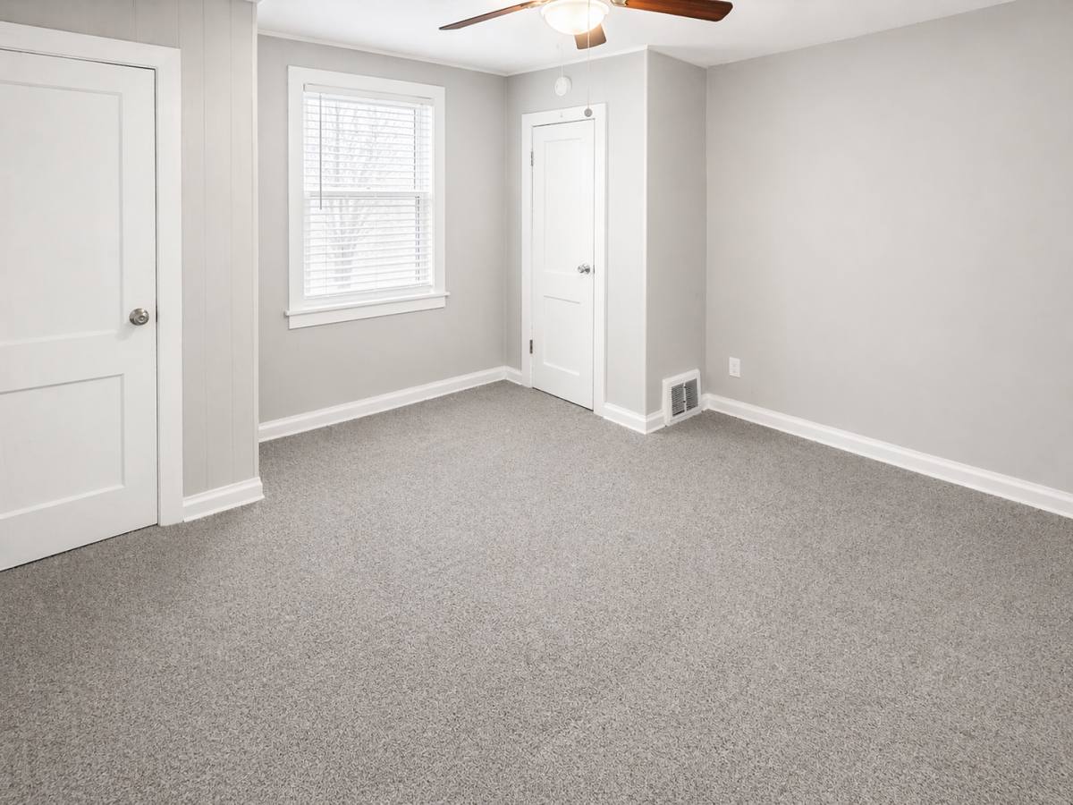 House for rent at 2924 Farrow Ave, Kansas City, KS 66102
