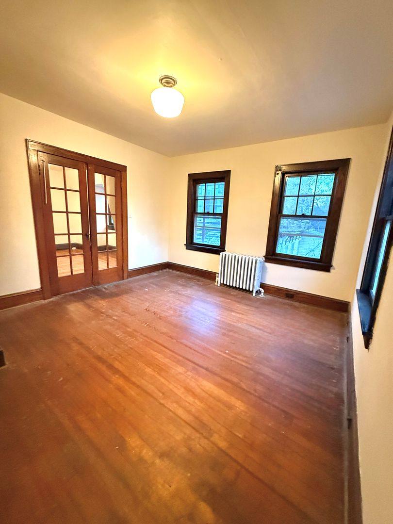 Apartment for rent at 37 Green St, Kingston, NY 12401