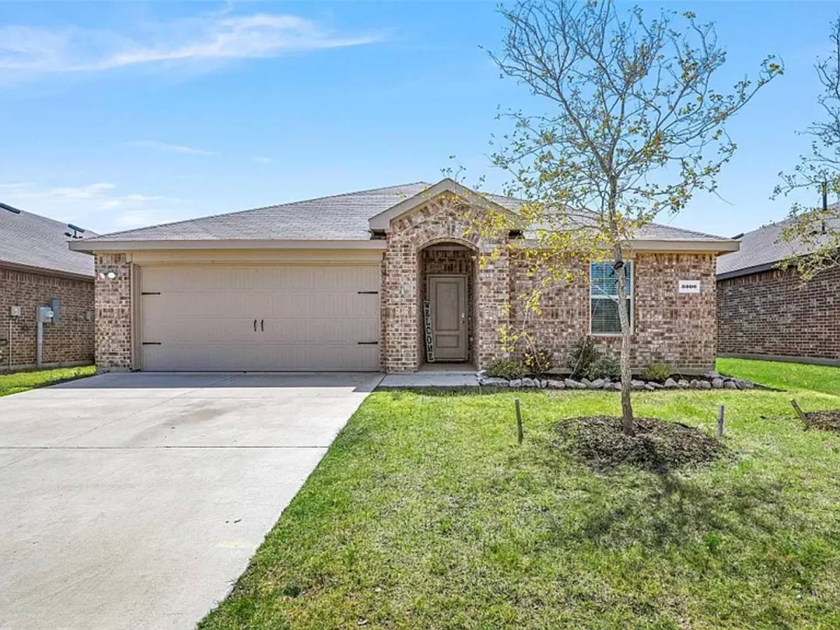 House for rent at 3000 Buttonbush Dr, Royse City, TX 75189