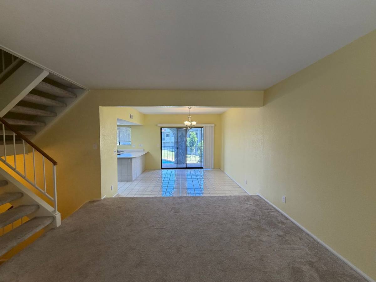 Townhouse for rent at 2524 S El Paradiso, Mesa, AZ 85202