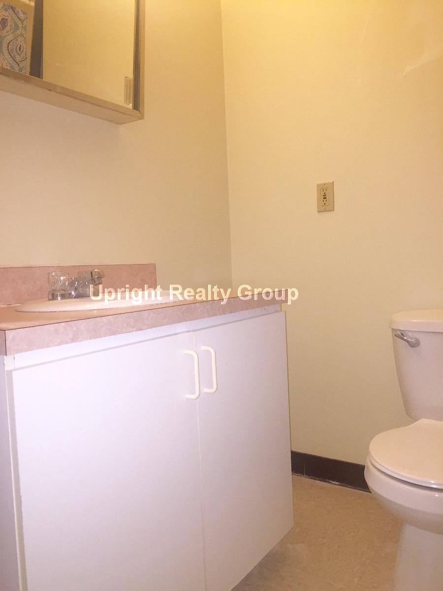 Apartment for rent at 11 Willow St #404, Fitchburg, MA 01420
