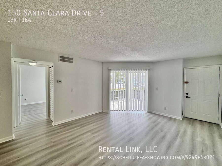 Condo for rent at 150 Santa Clara Dr #5, Naples, FL 34104