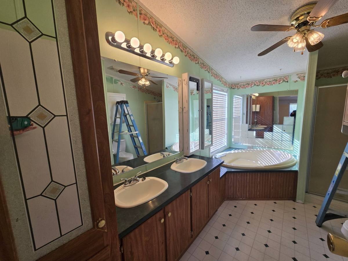House for rent at 432 Woodville Rd, Hertford, NC 27944