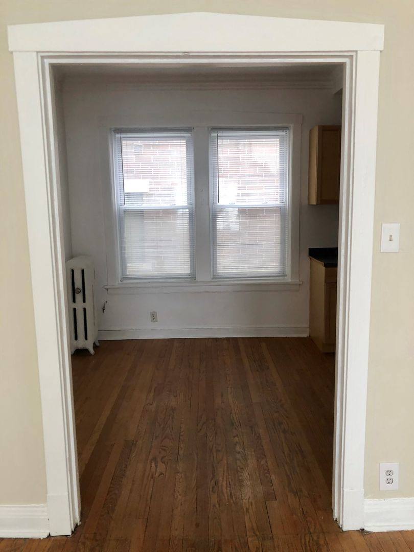 Apartment for rent at 4400 N Winchester Ave, Chicago, IL 60640