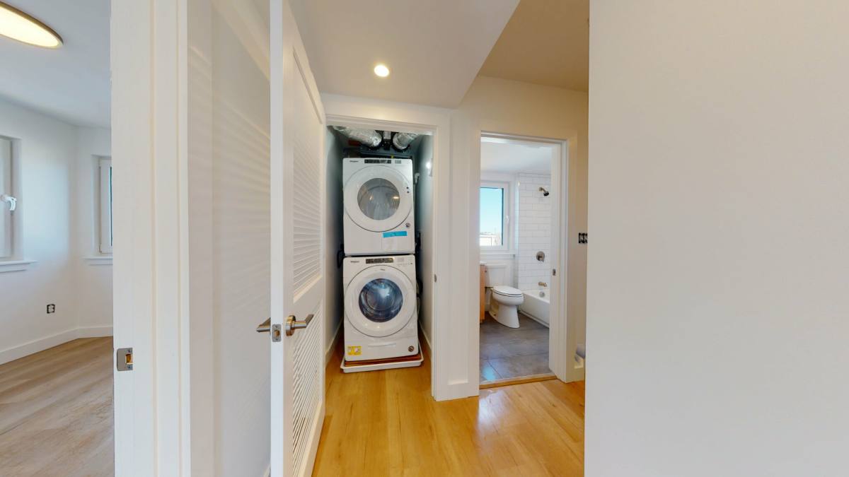 House for rent at 2837 Washington St #2, Roxbury, MA 02119